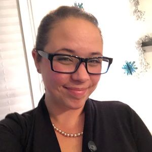 Meet your Posher, Rachel